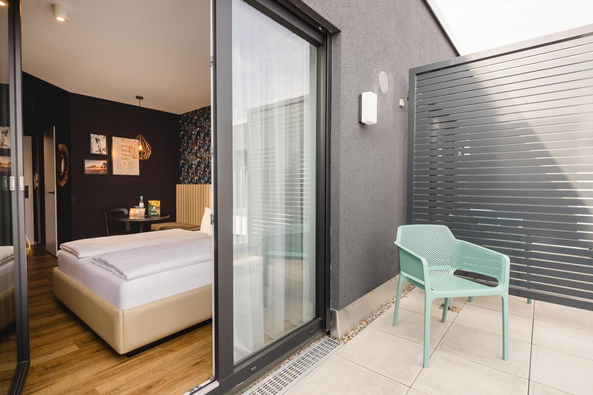 Rioca Hafeninsel Posto 8 Aparthotel Offenbach am Main Exterior photo